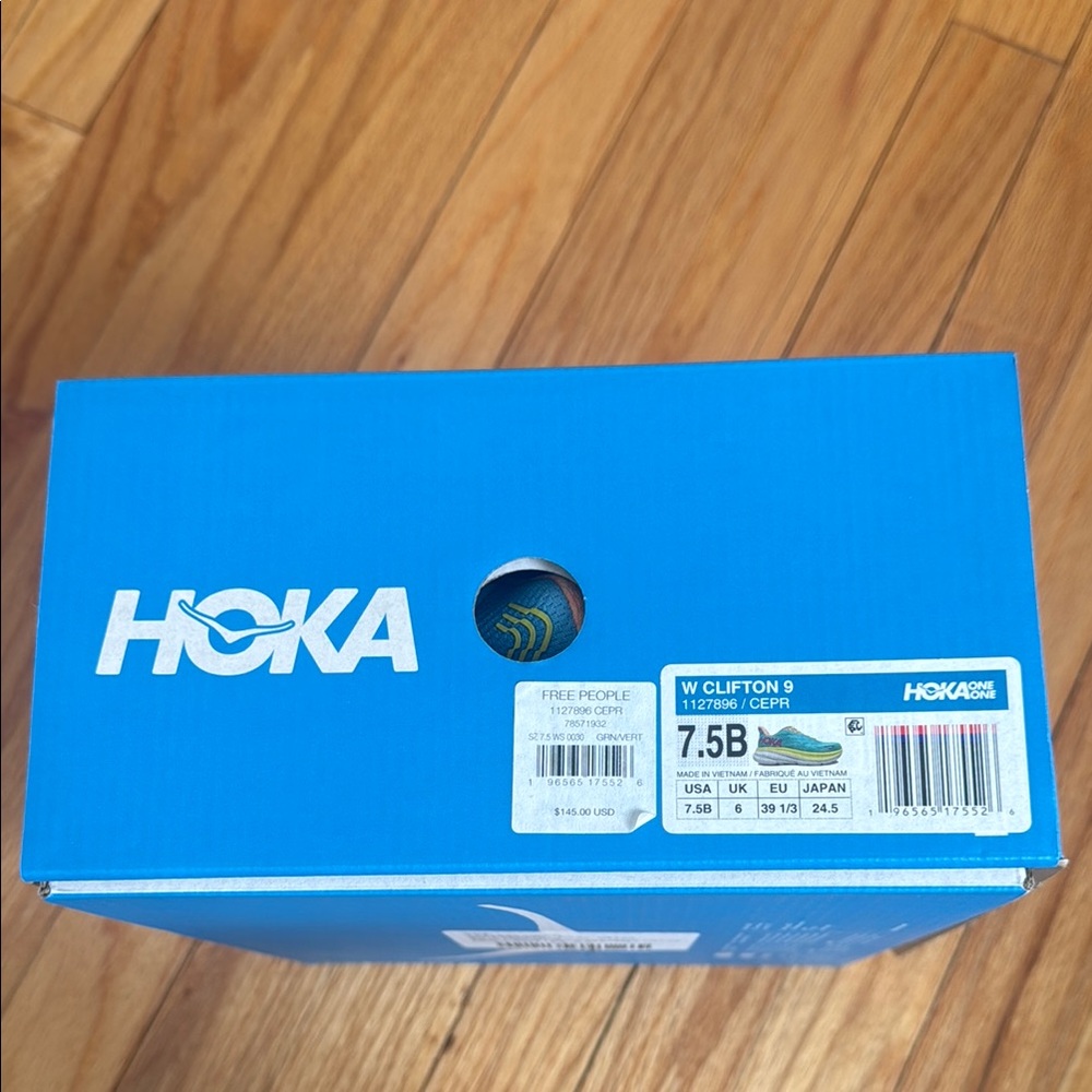 Hoka Clifton 9 Women's Running Shoes - Picture 2 of 7